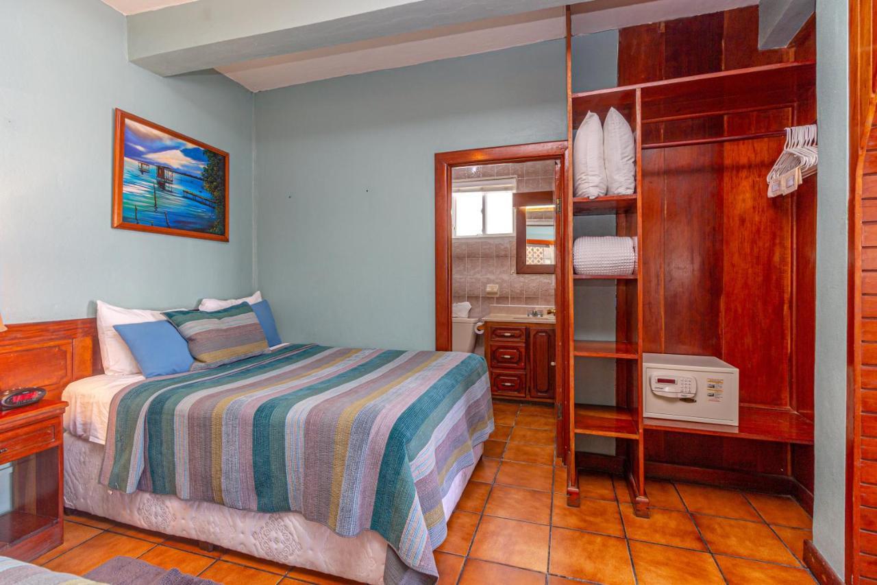 Blue Tang Inn San Pedro  Ngoại thất bức ảnh