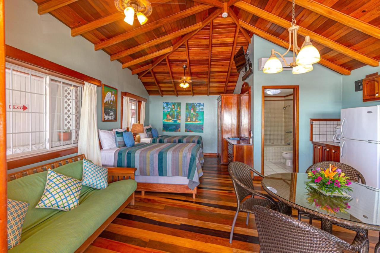 Blue Tang Inn San Pedro  Ngoại thất bức ảnh