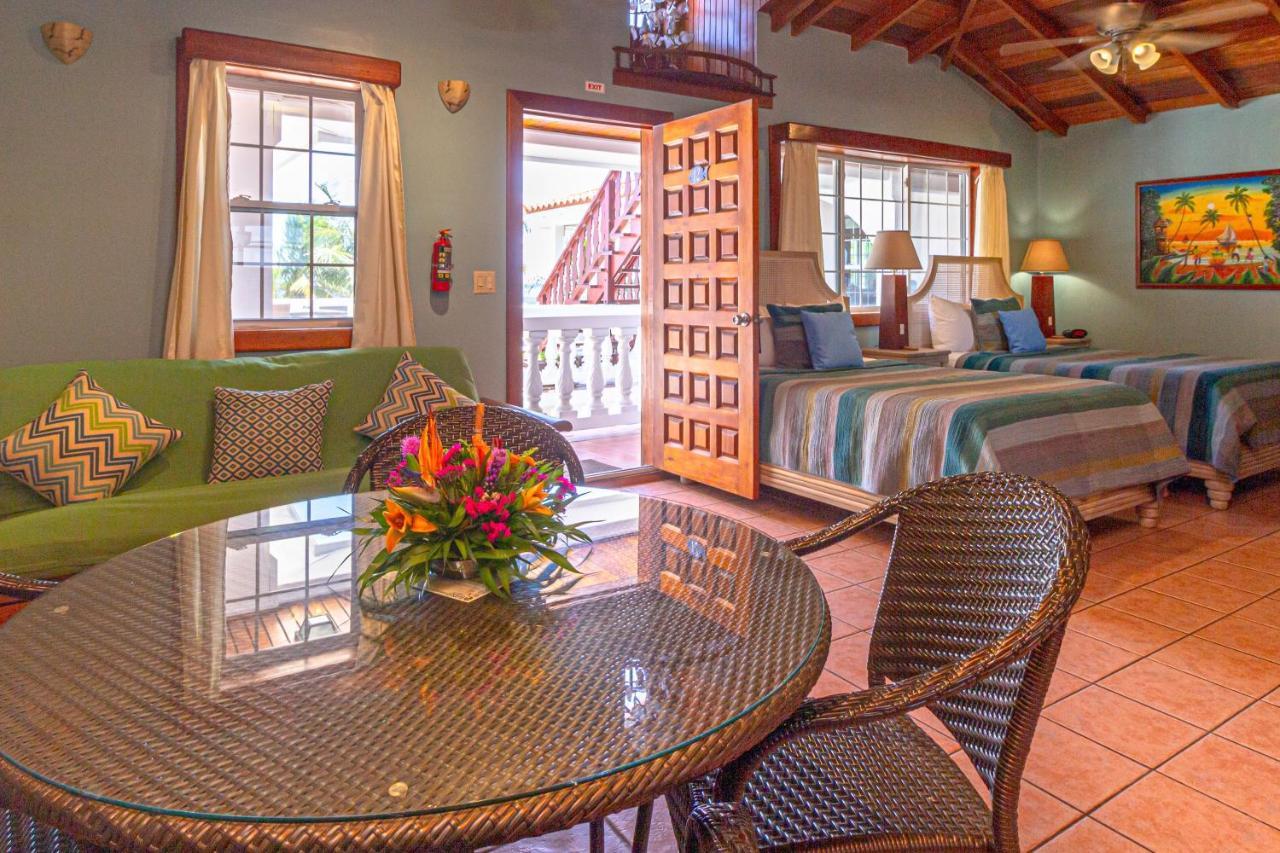 Blue Tang Inn San Pedro  Ngoại thất bức ảnh
