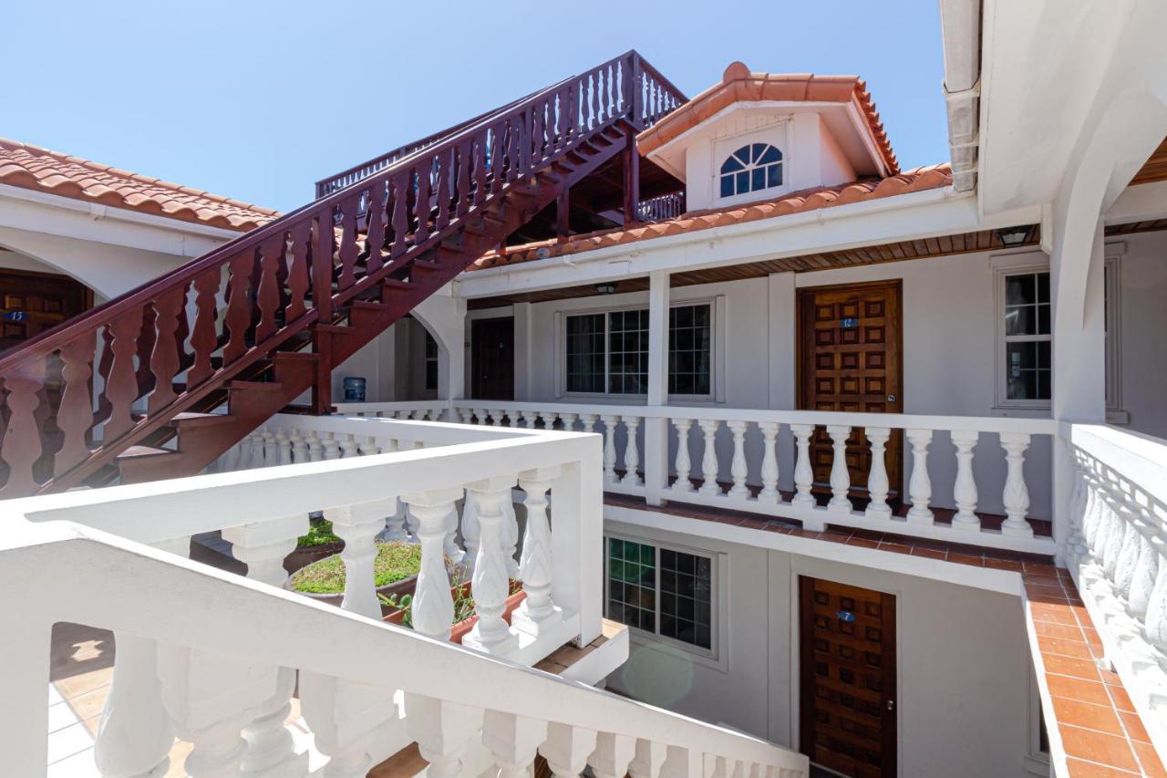 Blue Tang Inn San Pedro  Ngoại thất bức ảnh