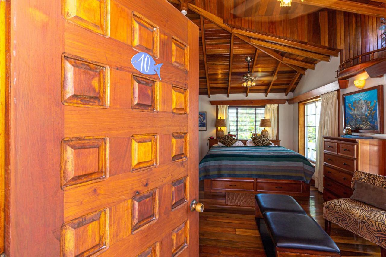 Blue Tang Inn San Pedro  Ngoại thất bức ảnh